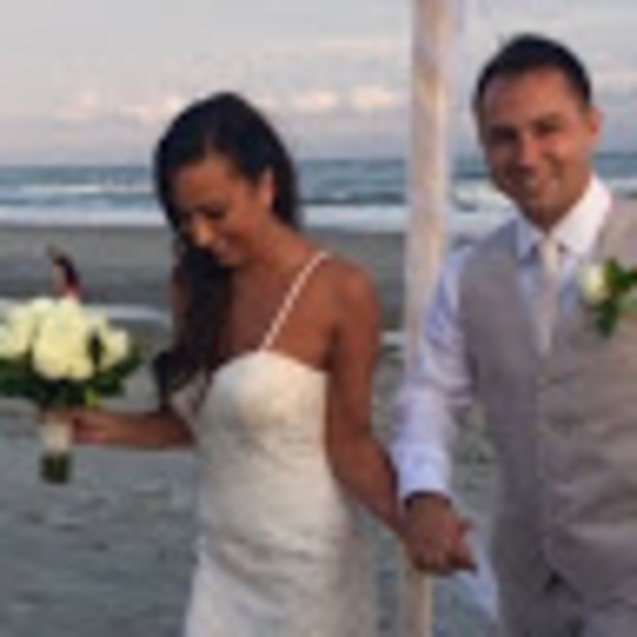 Meet your Posher, Deidre - Picture 1 of 1